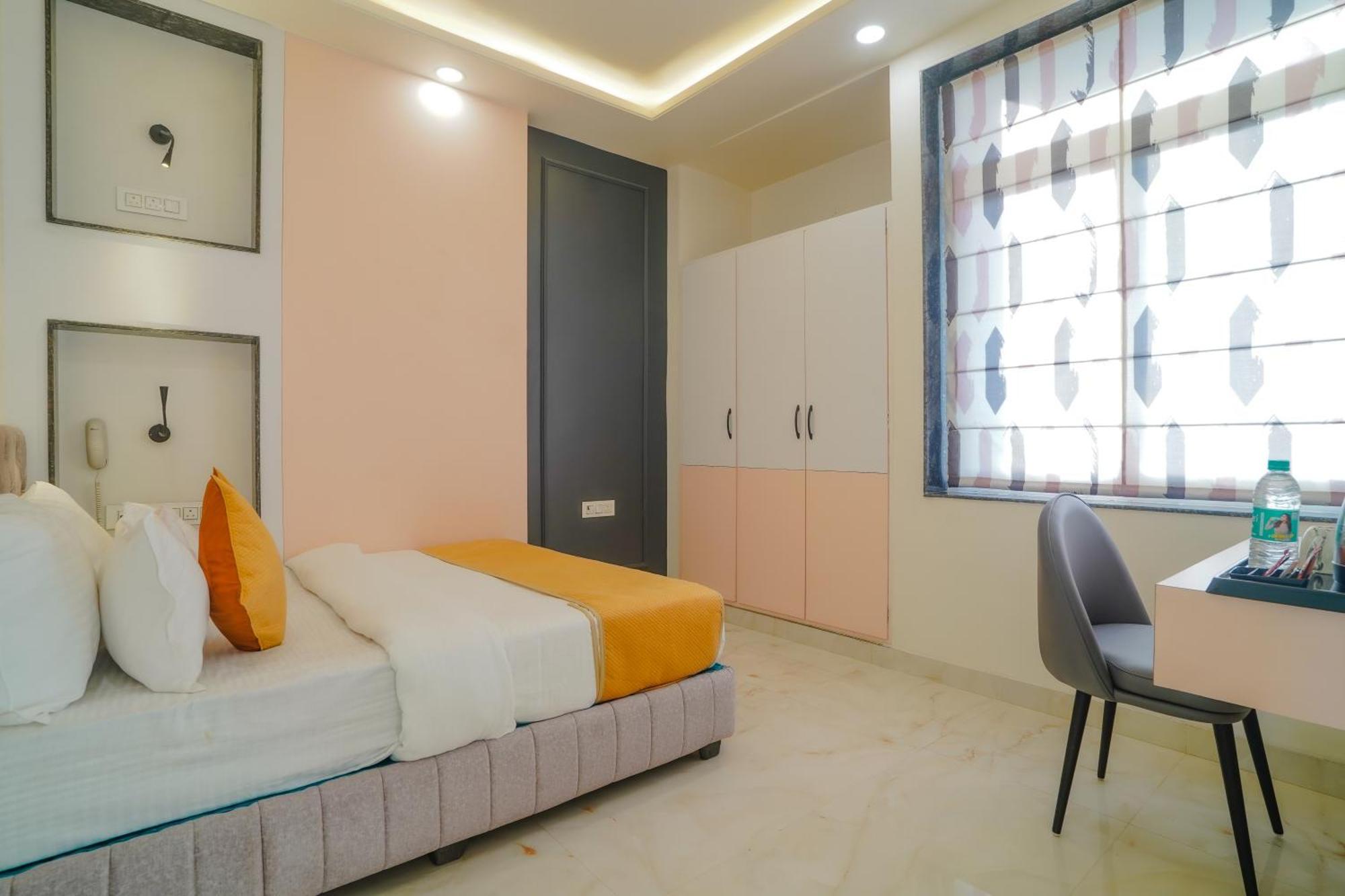 Hotel The Hidden Door-Near Jaipur Airport Esterno foto